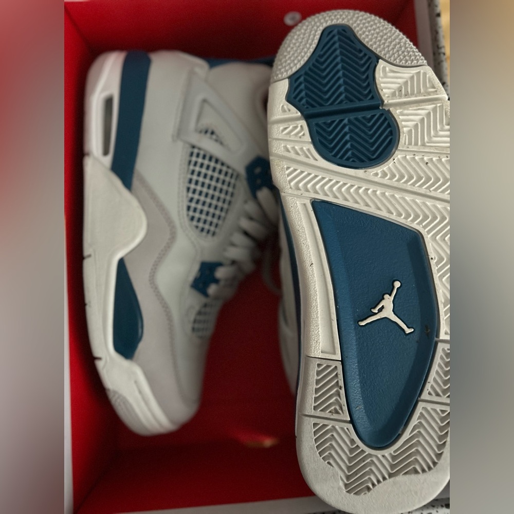 Military blue 4’s 2024 Gs